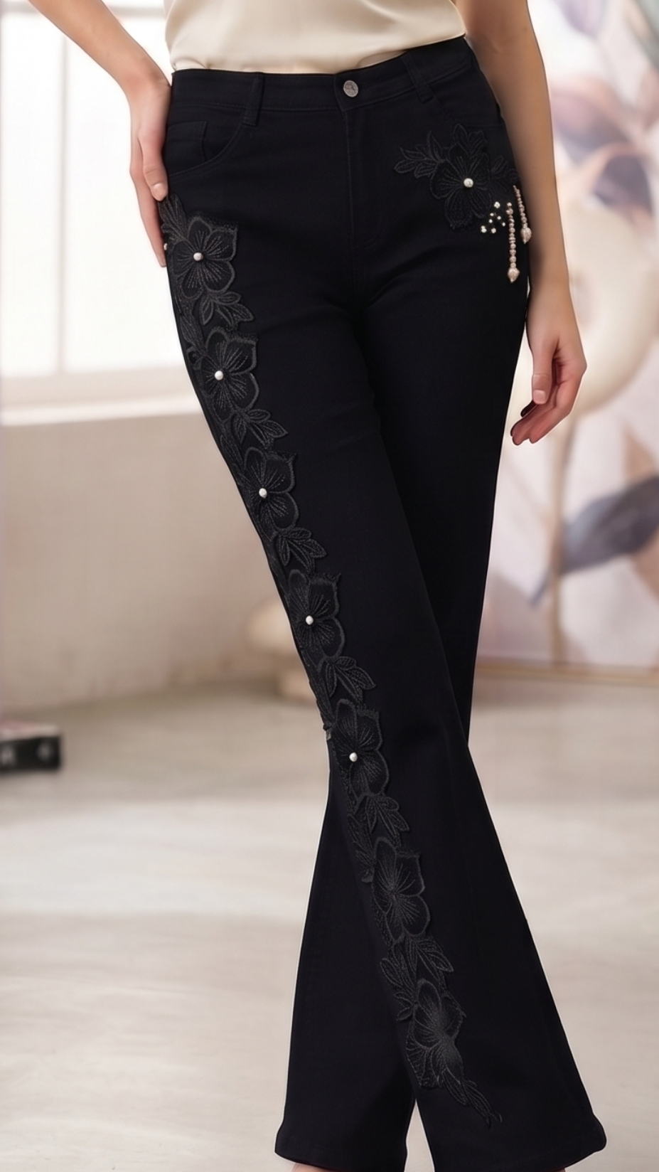 Women’s Black Denim Floral Embroidered Wide Leg Jeans